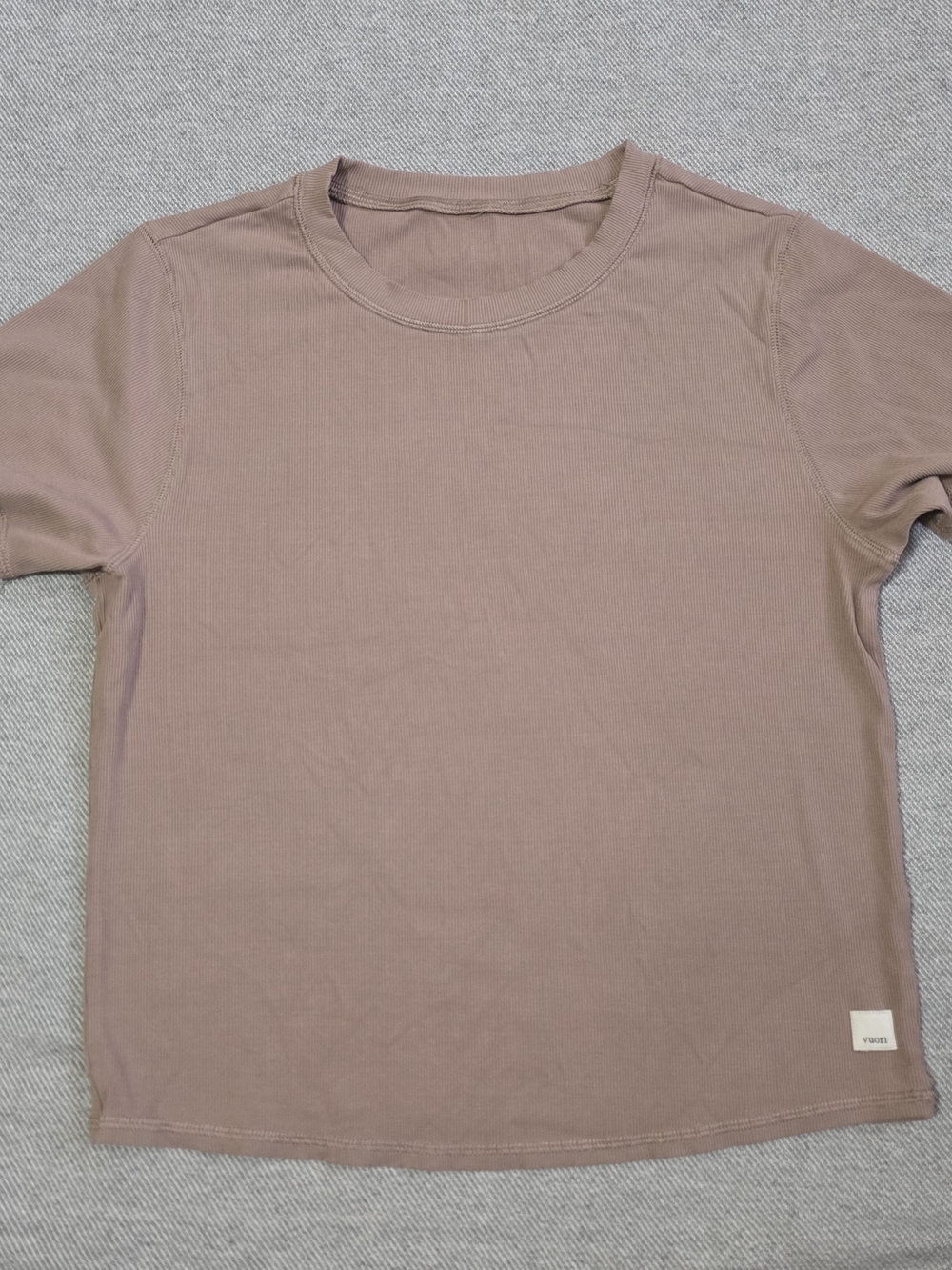 Vuori Pose Fitted Short Sleeve Tee - Picture 4 of 7